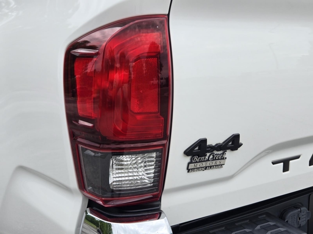2022 Toyota Tacoma SR5, 015015, Photo