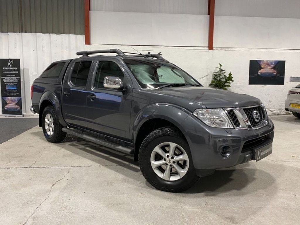 2015 NISSAN Navara Dci Tekna 4x4 Shr Dcb, YX65UEU, Photo