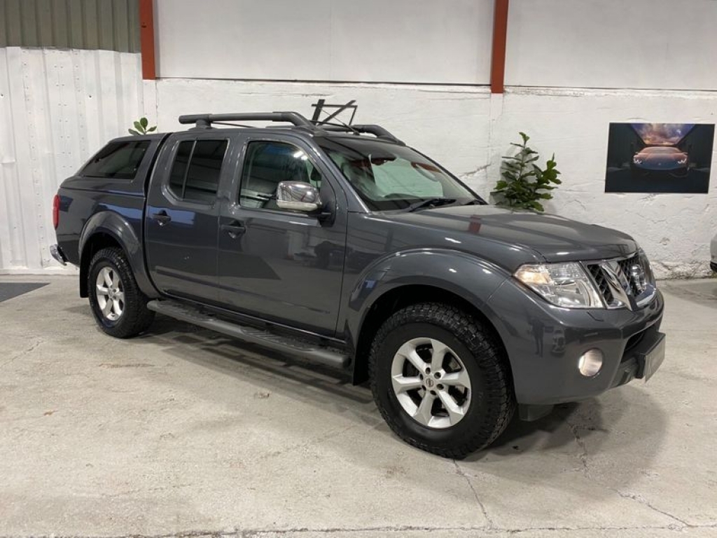 2015 NISSAN Navara Dci Tekna 4x4 Shr Dcb, YX65UEU, Photo