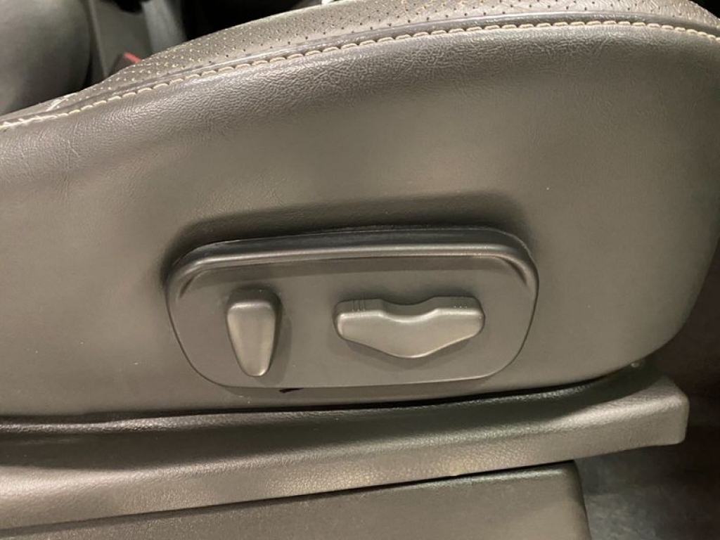 2015 NISSAN Navara Dci Tekna 4x4 Shr Dcb, YX65UEU, Photo