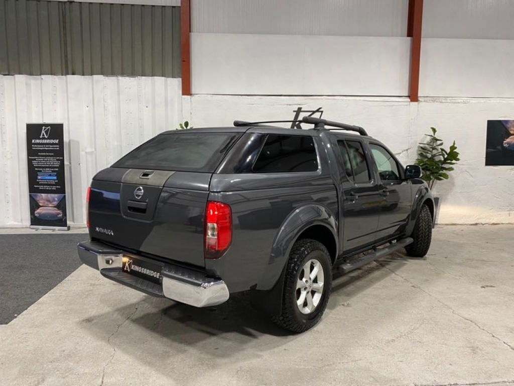 2015 NISSAN Navara Dci Tekna 4x4 Shr Dcb, YX65UEU, Photo