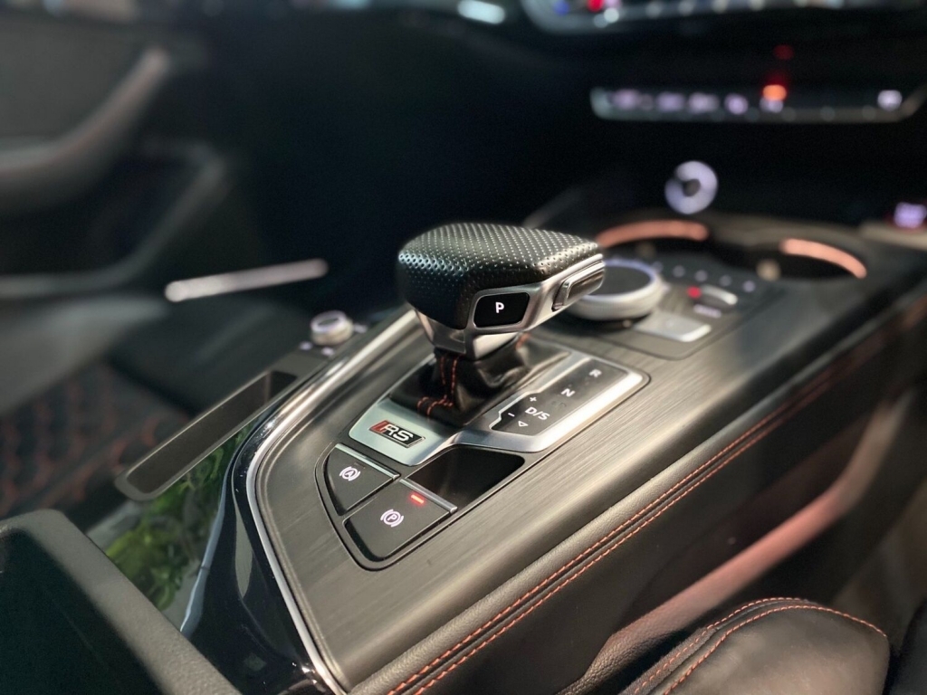 2018 MERCEDES-BENZ GLC-Class Amg Glc 63 4matic Premium, EG65KEL, Photo