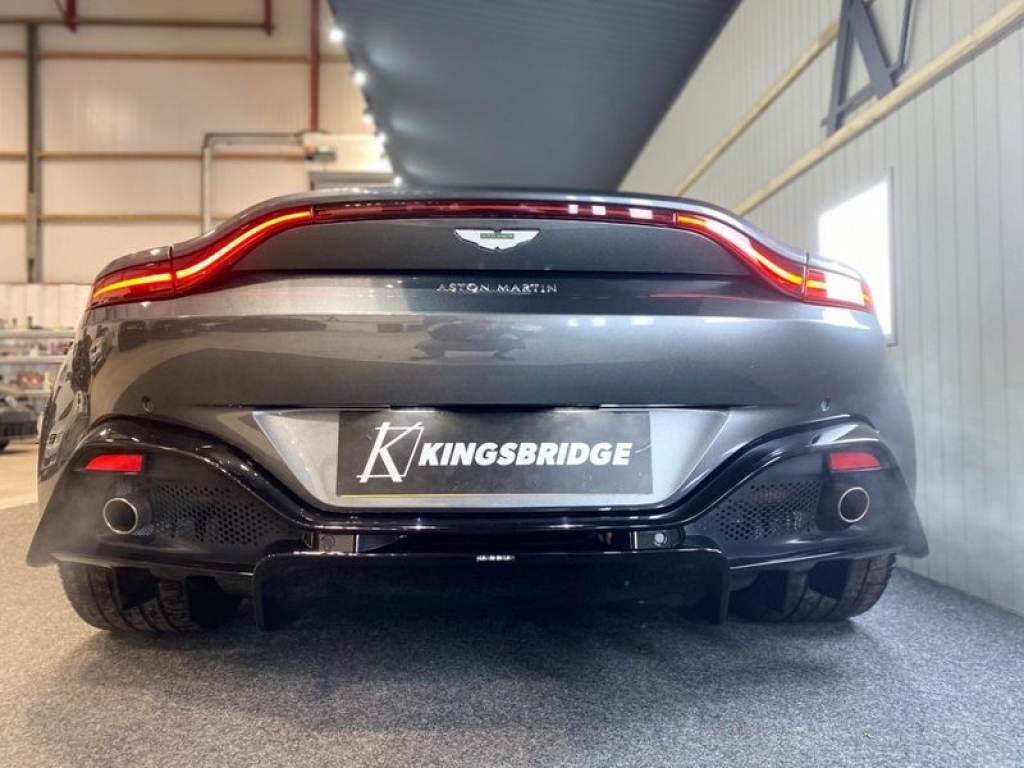 2018 ASTON MARTIN VANTAGE V8, LF68GXC, Photo