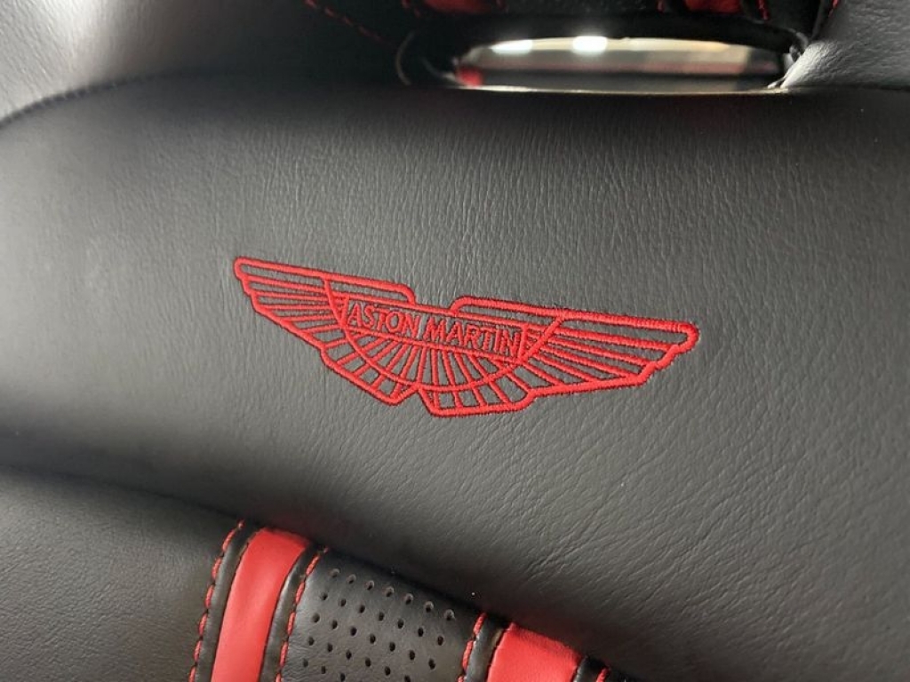 2018 ASTON MARTIN VANTAGE V8, LF68GXC, Photo