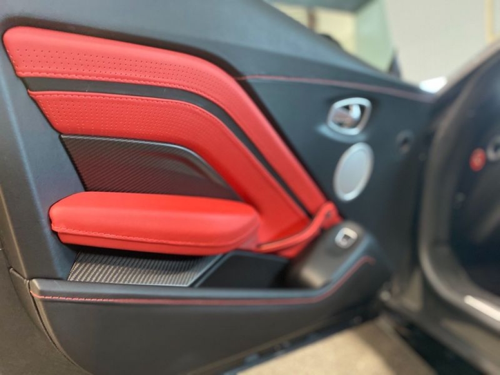 2018 ASTON MARTIN VANTAGE V8, LF68GXC, Photo