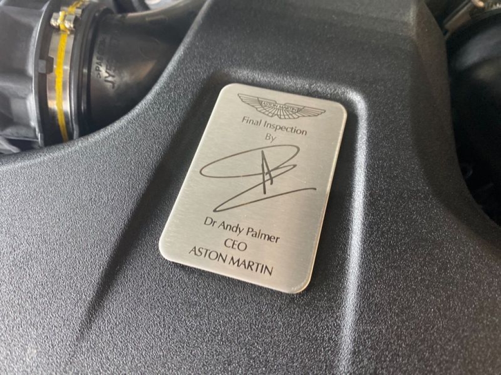 2018 ASTON MARTIN VANTAGE V8, LF68GXC, Photo