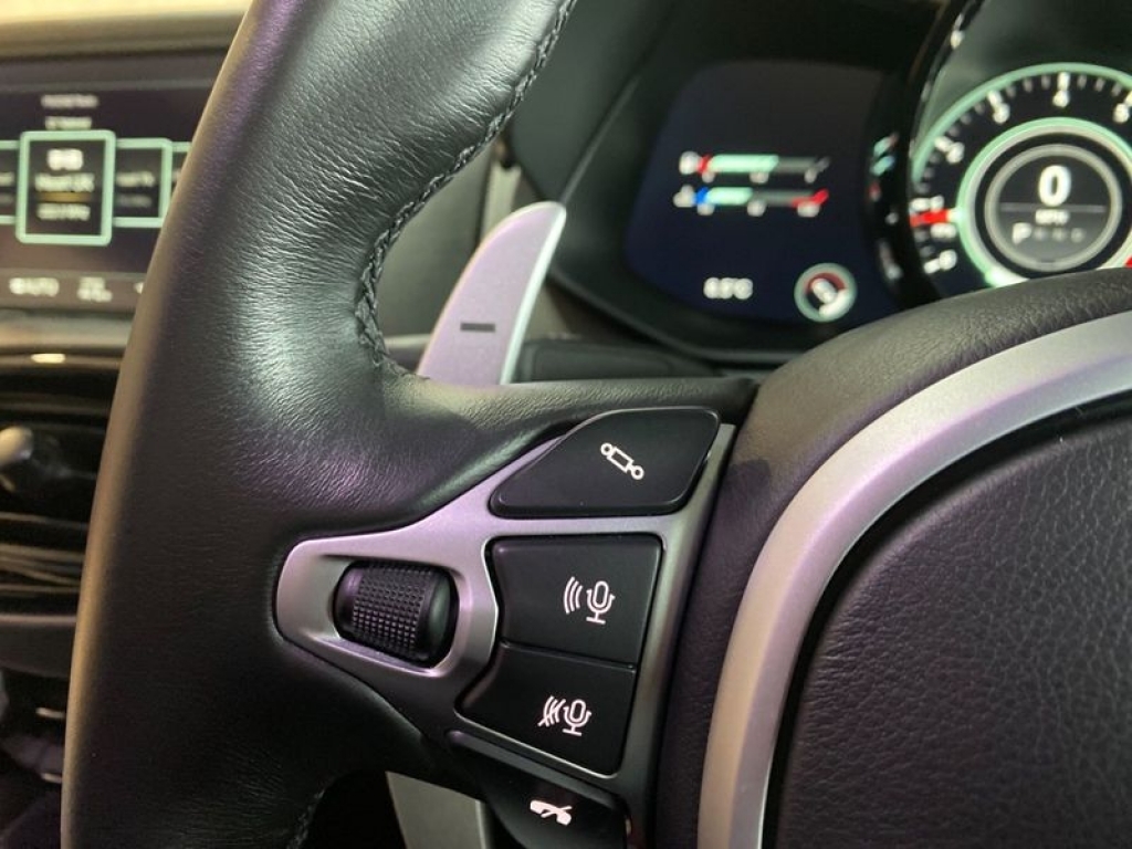 2018 ASTON MARTIN VANTAGE V8, LF68GXC, Photo