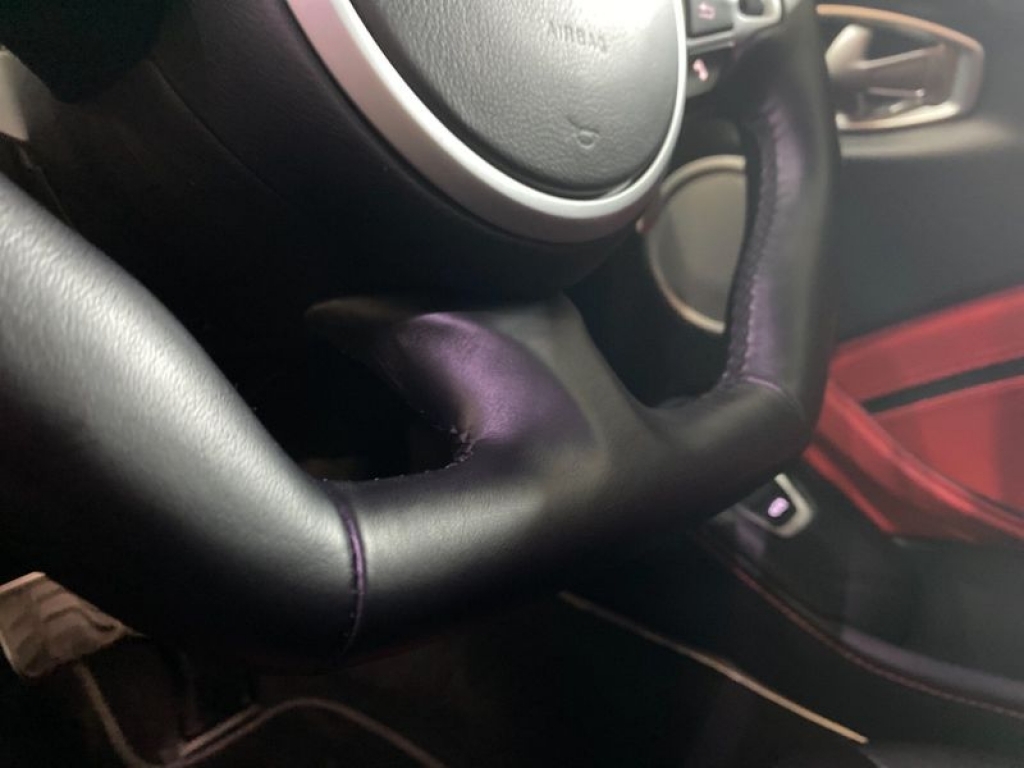 2018 ASTON MARTIN VANTAGE V8, LF68GXC, Photo