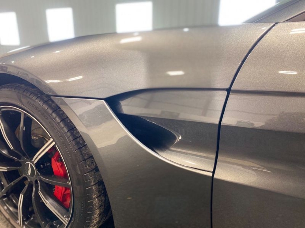 2018 ASTON MARTIN VANTAGE V8, LF68GXC, Photo