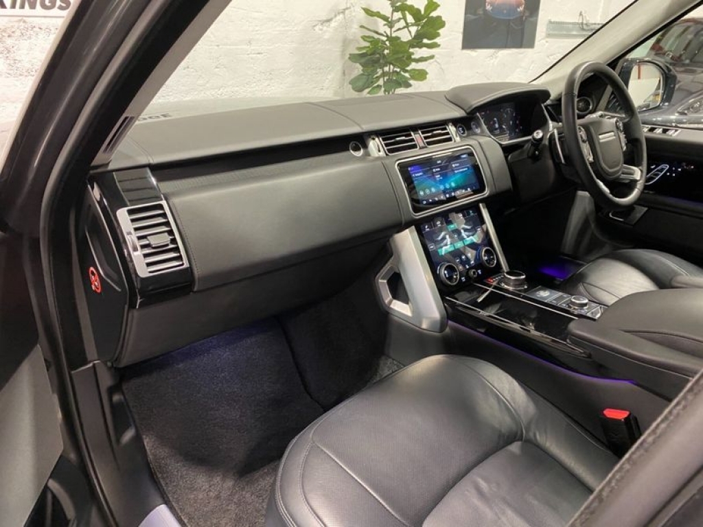 2018 LAND ROVER RANGE ROVER Sdv8 Autobiography, KL18ZKR, Photo