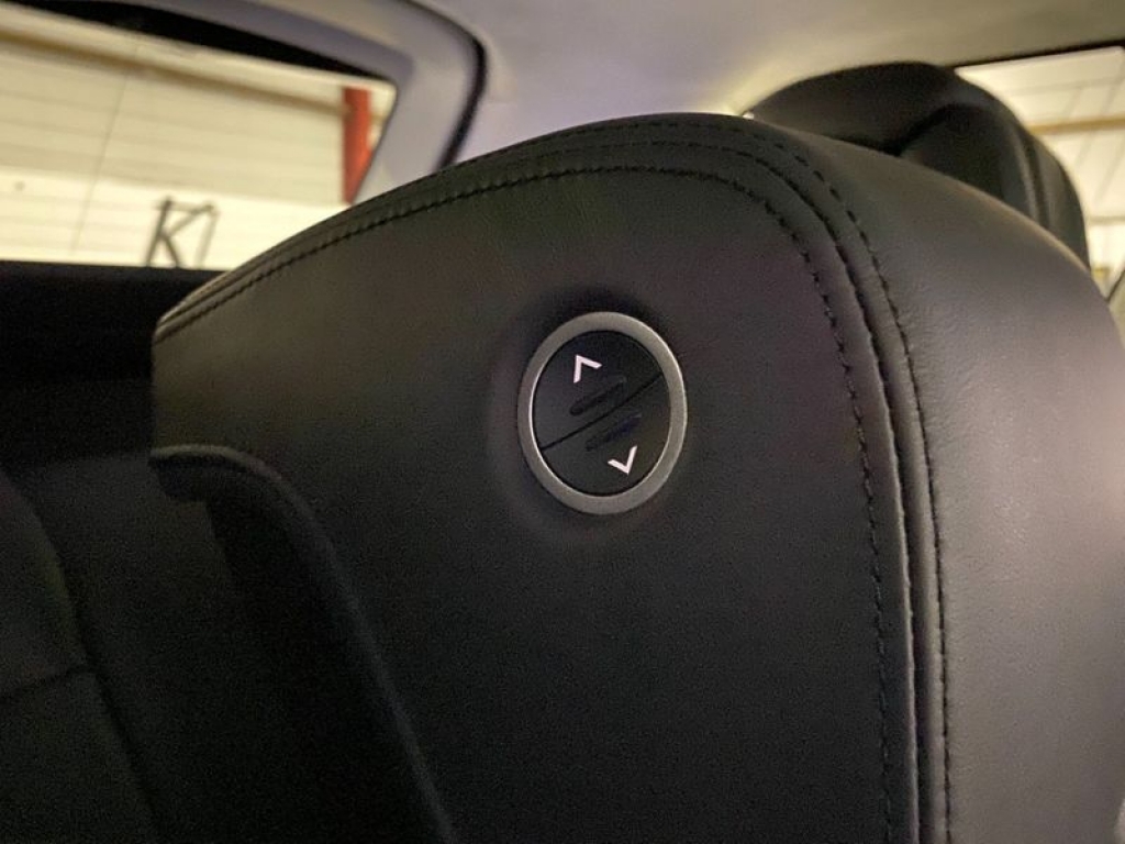 2018 LAND ROVER RANGE ROVER Sdv8 Autobiography, KL18ZKR, Photo