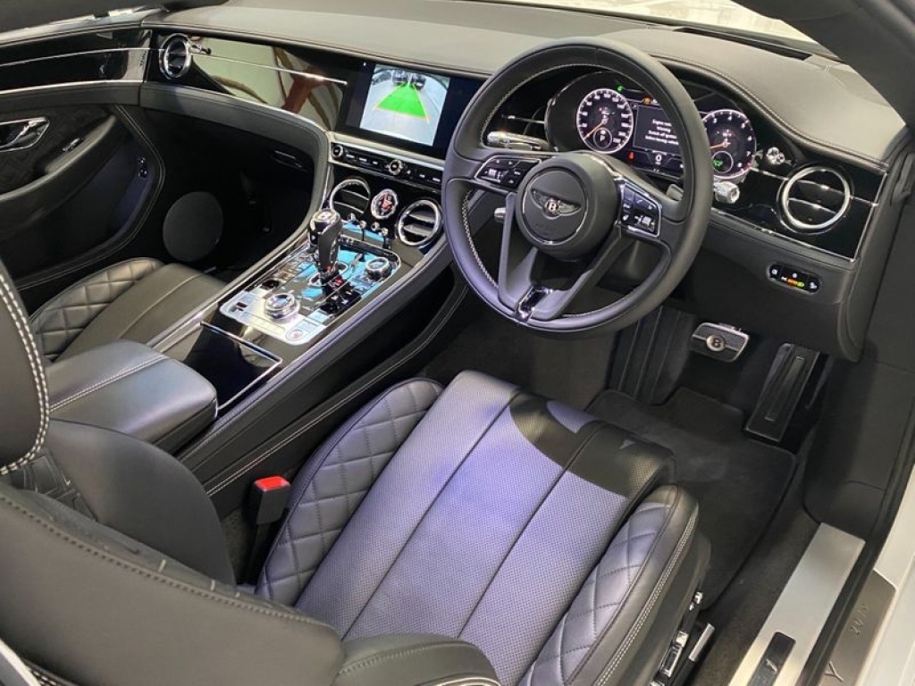 2019 BENTLEY CONTINENTAL GT, NJ19WKS, Photo