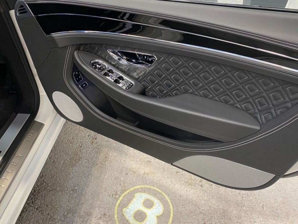 2019 BENTLEY CONTINENTAL GT, NJ19WKS, Photo