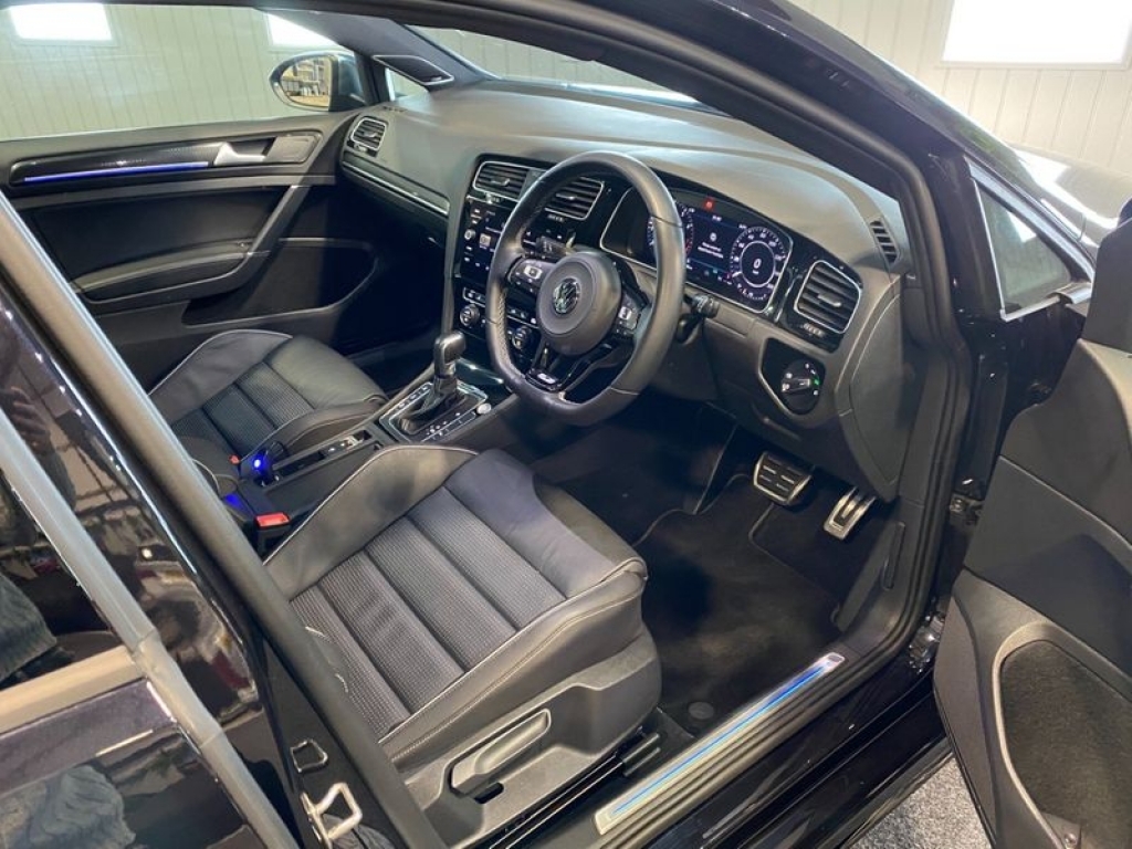 2019 Volkswagen  Golf R DSG 4Motion, Y66JWH, Photo