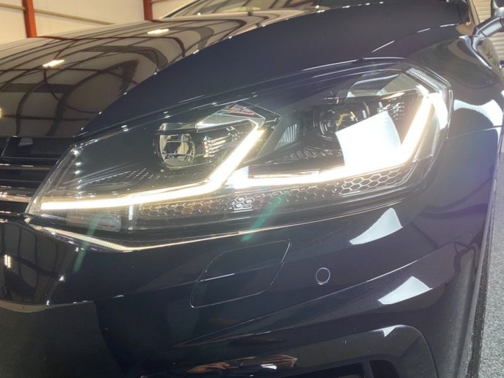 2019 Volkswagen  Golf R DSG 4Motion, Y66JWH, Photo