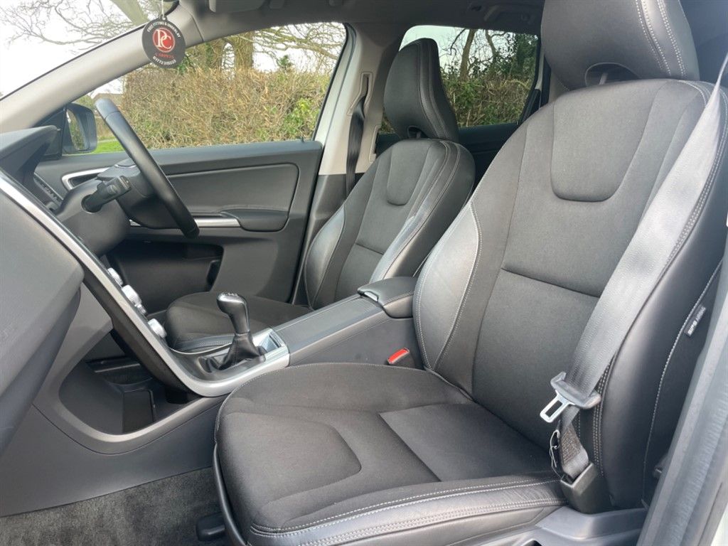 2015 Volvo Xc60 D4 Se, 6840160-31607, Photo