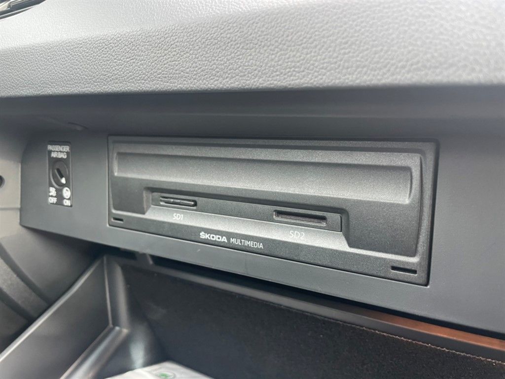 2017 Skoda Octavia Vrs Tsi, 6840125-31607, Photo