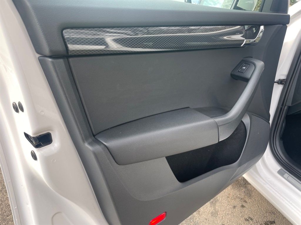 2017 Skoda Octavia Vrs Tsi, 6840125-31607, Photo