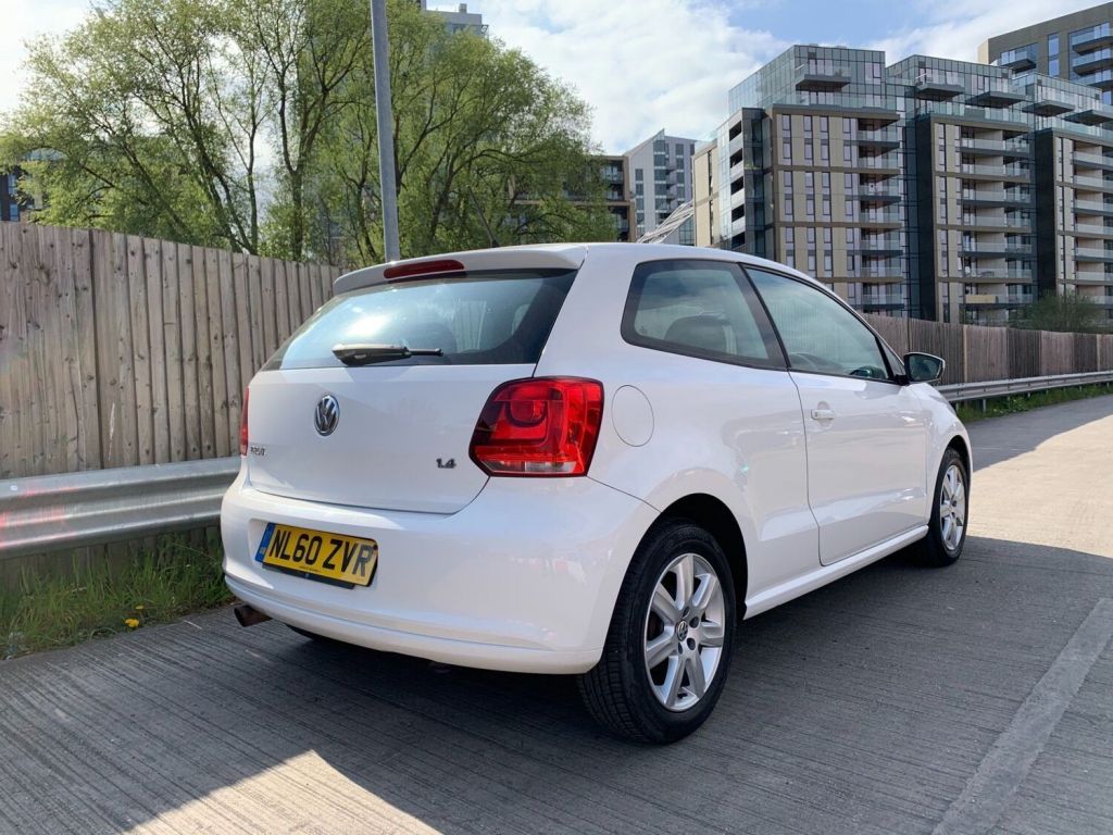 Used White 2010 VOLKSWAGEN POLO stk# | Cars For Sale Near Me