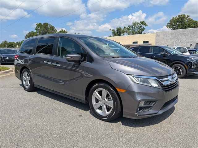 2014 Nissan Quest 4-door SV, K10003A, Photo 1