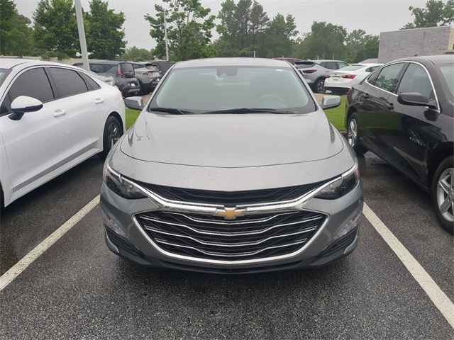 2023 Chevrolet Malibu 4-door Sedan 1LT, P4373, Photo 1
