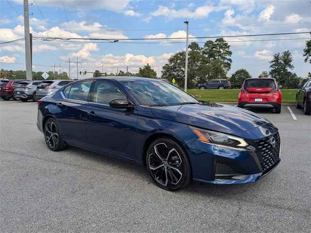 2024 Nissan Sentra SV CVT, P4465, Photo 1