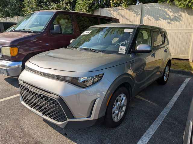 2023 Kia Soul LX IVT, P4782, Photo 1