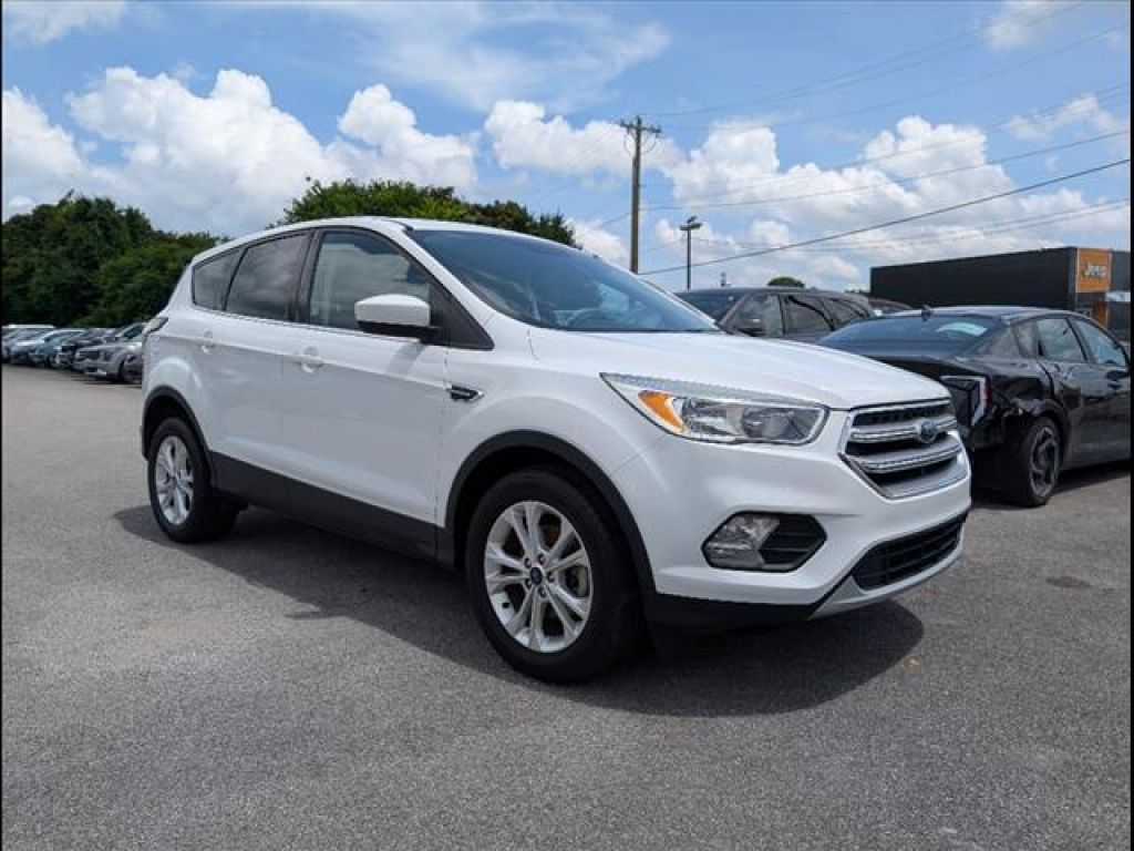2018 Ford Escape SEL FWD, TC38345, Photo 1
