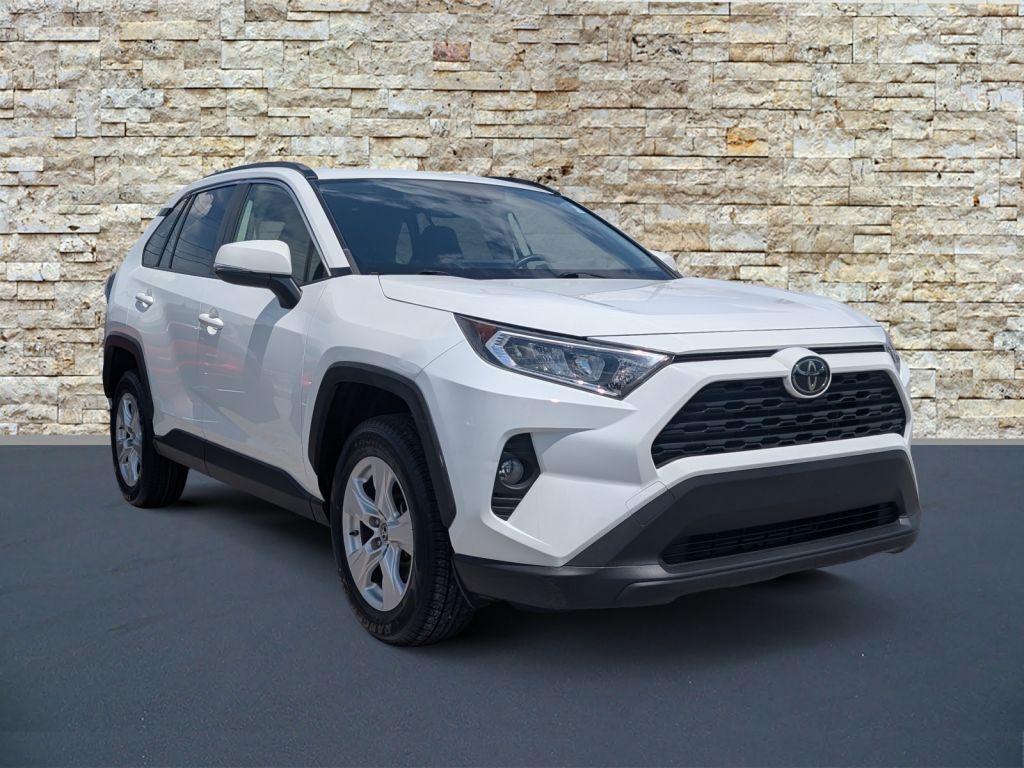 2018 Toyota RAV4 Limited FWD, T437360, Photo 1