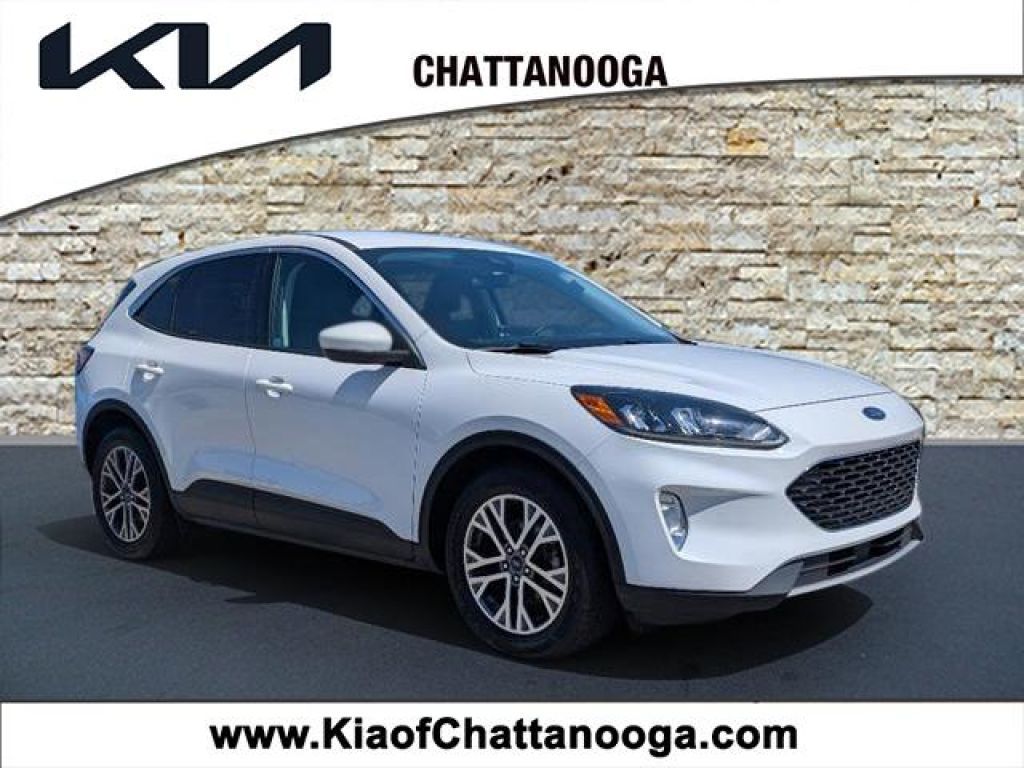 2017 Ford Escape SE FWD, TC71888, Photo 1