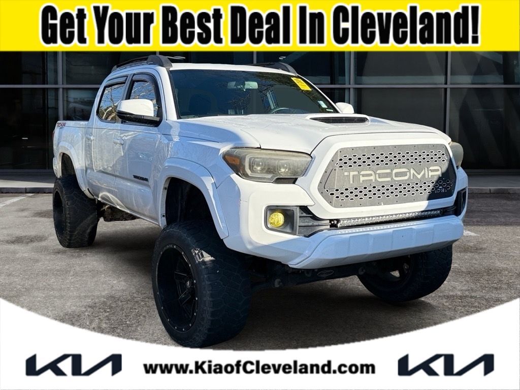 2023 Toyota Tacoma TRD Sport Double Cab 5' Bed V6 AT, S648342, Photo 1