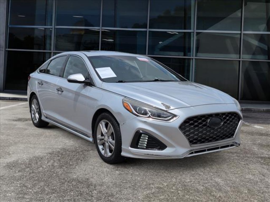 2015 Hyundai Genesis 4-door Sedan V6 3.8L AWD, T022388, Photo 1