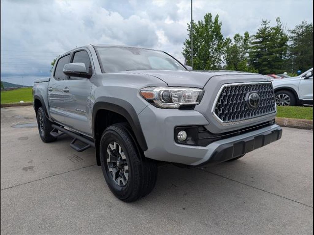 2018 Toyota Tacoma SR5 Double Cab 5' Bed V6 4x2 AT, T055059, Photo 1