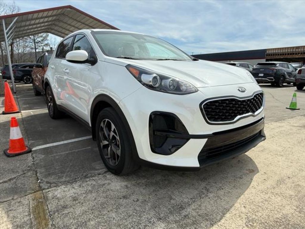 2017 Hyundai Santa Fe SE 3.3L Auto, T166132, Photo 1