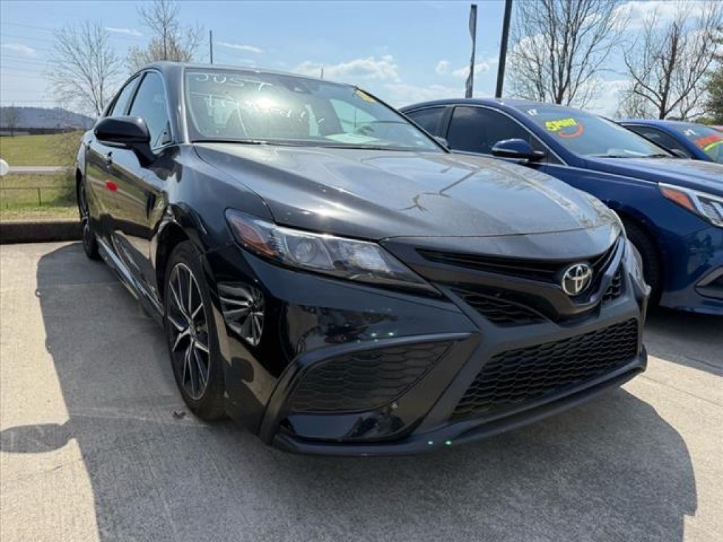 2024 Toyota Camry LE Auto, T257983, Photo 1