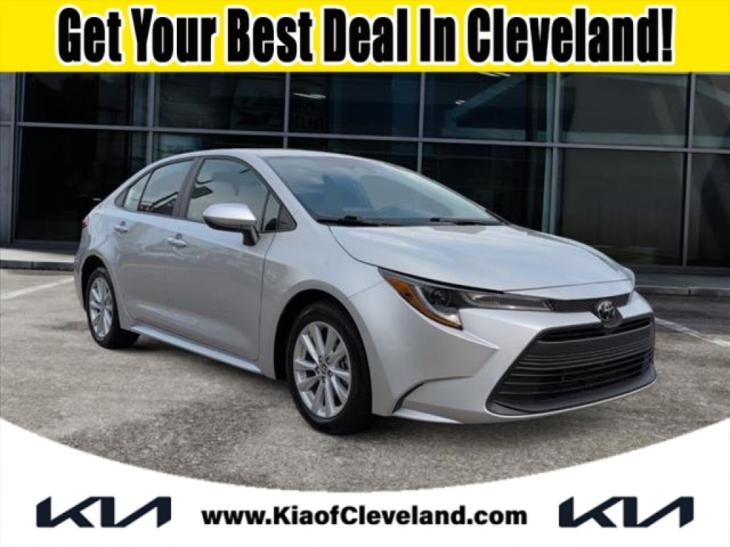 2017 Toyota Avalon Hybrid Hybrid Limited, T058173, Photo 1