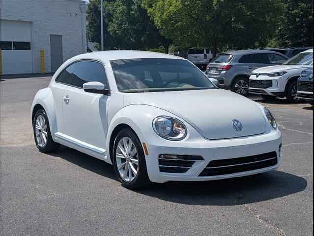 2012 Volkswagen GTI 4-door HB Man w/Sunroof & Navi PZEV, T222989, Photo 1