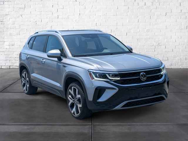 2023 Volkswagen Atlas Cross Sport 3.6L V6 SEL 4MOTION, P222414, Photo 1