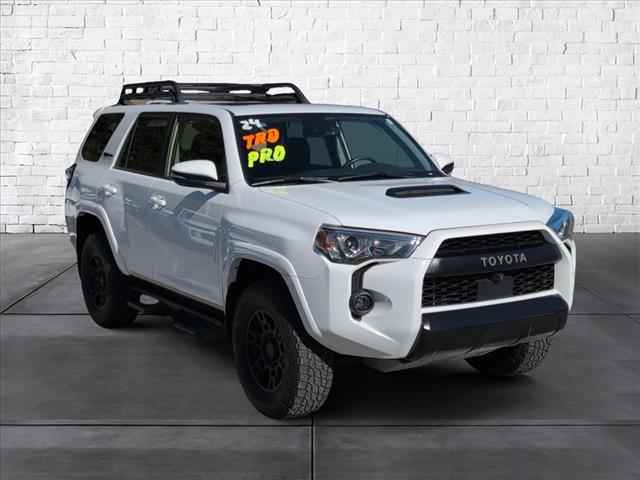 2022 Toyota 4Runner SR5 4WD, T080673, Photo 1