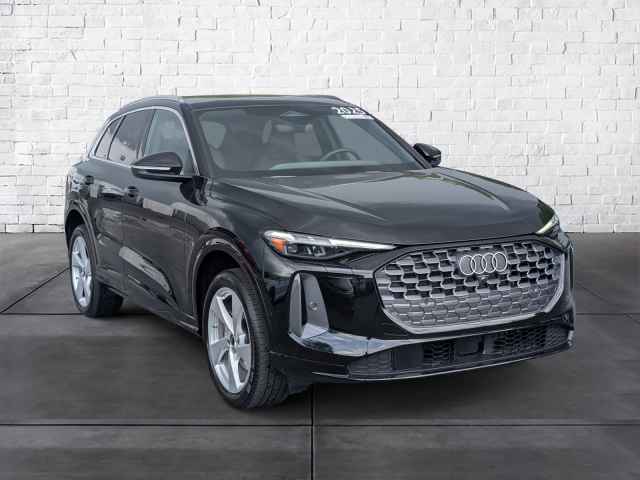 2018 Chevrolet Traverse AWD 4-door High Country w/2LZ, T100239, Photo 1