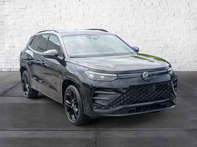 2025 Volkswagen Atlas 2.0T Peak Edition 4MOTION, T533175, Photo 1