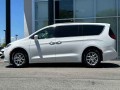 2022 Chrysler Pacifica Touring L FWD, 4P1622, Photo 3
