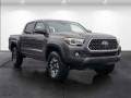 2019 Toyota Tacoma 4WD TRD Off Road Double Cab 5' Bed V6 MT, T181476A, Photo 2