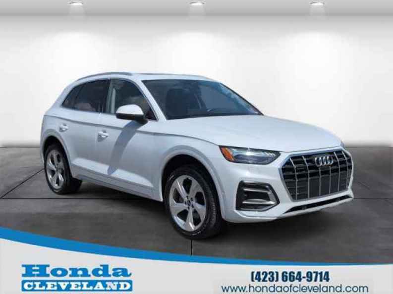 2021 Audi Q5 45 Prestige's photo