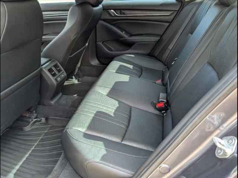 2022 Honda Accord Touring - Photo 15