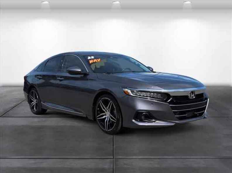 2022 Honda Accord Touring - Photo 2