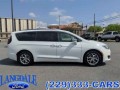2018 Chrysler Pacifica Limited FWD, EX23015A, Photo 3