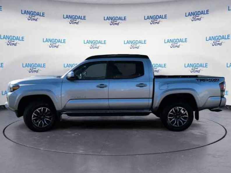 2022 Toyota Tacoma TRD Sport - Photo 10
