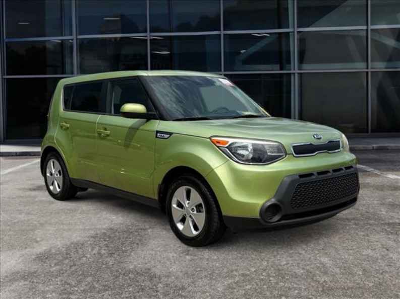 2016 Kia Soul 1.6L Base 5-Door's photo