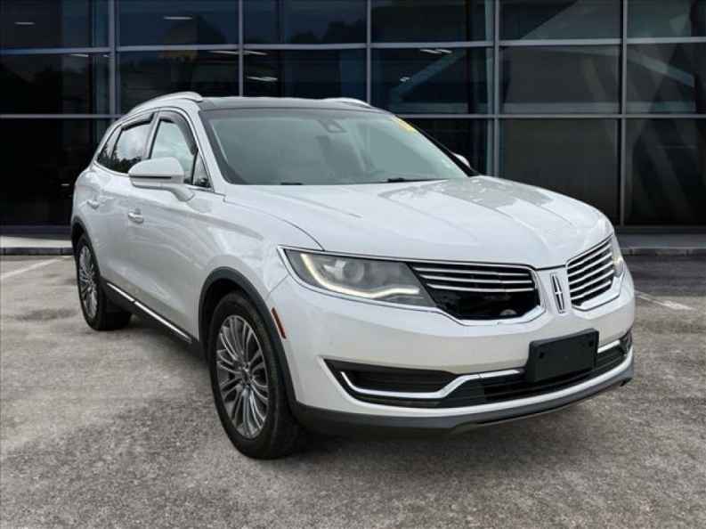 2017 Lincoln MKX Reserve AWD's photo